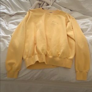 Brandy Melville Sweatshirt